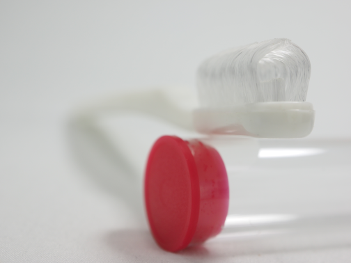- For sensitive gums - Light massaging action - Increase blood circulation